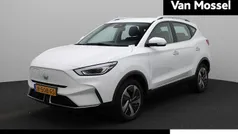 Wit Gebruikt 2022 MG ZS Comfort Sedan | € 20.495 (Eerlijke prijs)