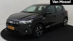 Zwart Gebruikt 2024 Dacia Sandero Journey Hatchback | € 23.930 (Eerlijke prijs)