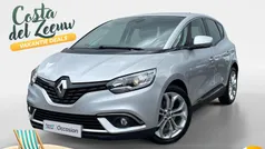 Grijs Gebruikt 2017 Renault Scénic IV Zen MPV | € 12.440 (Goede deal)