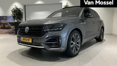Gebruikt 2019 VW Touareg R-line SUV | € 44.400 (Eerlijke prijs)