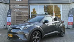 Gebruikt 2017 Toyota C-HR SUV | € 18.400 (Eerlijke prijs)