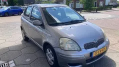 Gebruikt 2003 Toyota Yaris Sol Hatchback | € 1.495 (Eerlijke prijs)