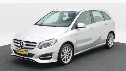 Gebruikt 2017 Mercedes B250 Ambition MPV | € 22.850 (Eerlijke prijs)