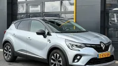 Gebruikt 2023 Renault Captur SUV | € 26.400 (Eerlijke prijs)