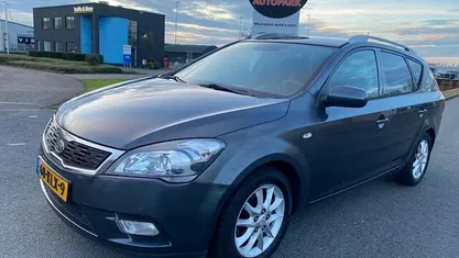 Occasion 2010 Kia Ceed Hatchback | € 1.650 (Goede deal)