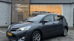 Grijs Gebruikt 2014 Toyota Verso MPV | € 13.900 (Eerlijke prijs)