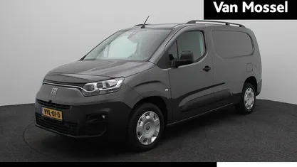 Grijs Gebruikt 2023 Fiat Doblò MPV | € 18.840 (Eerlijke prijs)