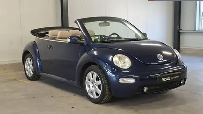 Blauw Gebruikt 2003 VW Beetle Highline Cabriolet | € 3.950 (Eerlijke prijs)