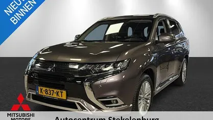 Gebruikt 2021 Mitsubishi Outlander Intense+ SUV | € 25.745 (Eerlijke prijs)