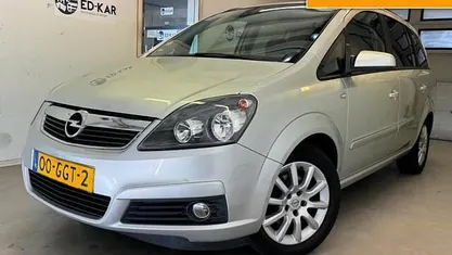 Occasion Opel Zafira 140 PK (102 kW) 2008 Grijs MPV