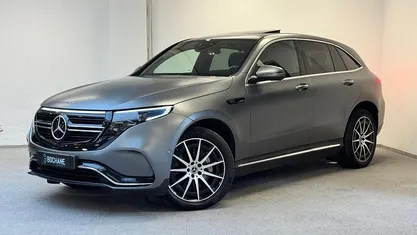Grijs Occasion 2020 Mercedes EQC400 AMG line SUV | € 40.685 (Eerlijke prijs)