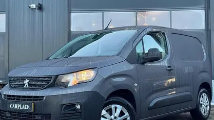 Occasion 2021 Peugeot Partner Premium MPV | € 14.950 (Eerlijke prijs)