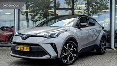 Grijs Gebruikt 2021 Toyota C-HR SUV | € 24.995 (Eerlijke prijs)