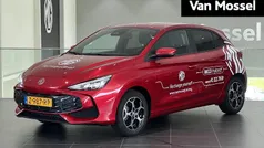 Rood Gebruikt 2024 MG MG3 Luxury Hatchback | € 23.495 (Eerlijke prijs)