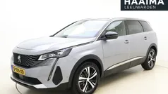 Grijs Gebruikt 2024 Peugeot 5008 GT MPV | € 39.945 (Eerlijke prijs)