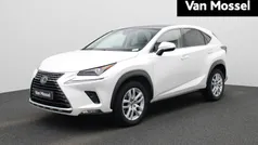 Wit Gebruikt 2021 Lexus NX300h Luxury Line SUV | € 41.400 (Eerlijke prijs)