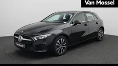 Zwart Gebruikt 2022 Mercedes A250 Hatchback | € 24.845 (Super prijs)