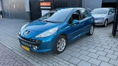 Blauw, metallic lak Gebruikt 2006 Peugeot 207 Hatchback | € 3.499 (Eerlijke prijs)