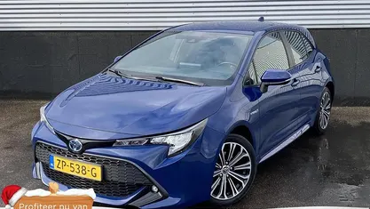 Blauw Gebruikt 2019 Toyota Corolla Edition Hatchback | € 19.900 (Eerlijke prijs)
