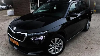 Gebruikt 2022 Skoda Kamiq Business Line SUV | € 21.750 (Eerlijke prijs)