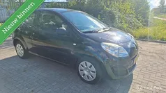 Gebruikt 2008 Renault Twingo Dynamique Hatchback | € 1.299 (Goede deal)