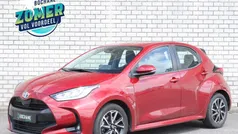 Gebruikt 2020 Toyota Yaris Hybrid Edition Hatchback | € 21.440 (Eerlijke prijs)