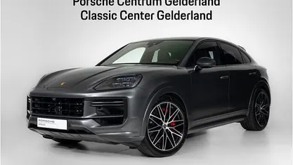 Grijs Gebruikt 2024 Porsche Cayenne Turbo E-Hybrid SUV | € 176.900 (Eerlijke prijs)