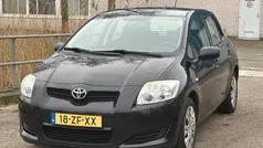 Zwart Gebruikt 2008 Toyota Auris Hatchback | € 4.999 (Eerlijke prijs)