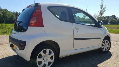 Occasion Peugeot 107 68 PK (50 kW) 2009 Hatchback