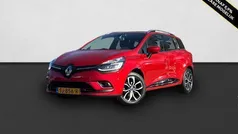 Rood metallic Gebruikt 2018 Renault Clio GrandTour Intens Stationwagen | € 12.850 (Eerlijke prijs)