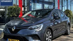 Gebruikt 2022 Renault Clio V Equilibre Hatchback | € 13.890 (Eerlijke prijs)