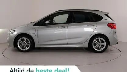 Grijs (metallic) Occasion 2016 BMW 225 Active Tourer Executive MPV | € 13.950 (Eerlijke prijs)