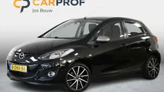 Zwart Gebruikt 2015 Mazda 2 Edition Hatchback | € 10.440 (Eerlijke prijs)