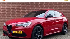 Rood Gebruikt 2022 Alfa Romeo Stelvio Veloce SUV | € 47.950 (Eerlijke prijs)