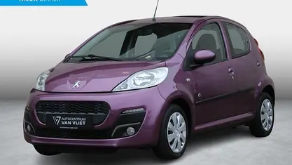 Occasion Peugeot 107 Envy 68 PK (50 kW) 2014 Paars Hatchback