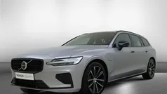 Gebruikt 2024 Volvo V60 Plus Stationwagen | € 43.450 (Eerlijke prijs)