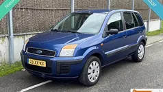 Gebruikt 2007 Ford Fusion MPV | € 3.450 (Eerlijke prijs)