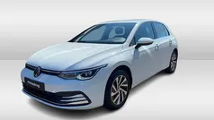 Wit Gebruikt 2022 VW Golf VIII Style Hatchback | € 25.950 (Goede deal)