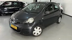 Gebruikt 2010 Toyota Aygo Hatchback | € 2.499 (Eerlijke prijs)