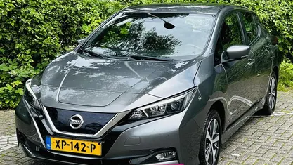 Grijs Gebruikt 2019 Nissan Leaf N-Connecta Hatchback | € 14.435 (Goede deal)