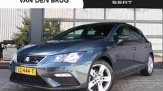 Grijs, metallic lak Gebruikt 2019 Seat Leon Business Hatchback | € 19.900 (Eerlijke prijs)