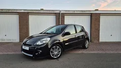 Gebruikt 2010 Renault Clio R.S. Dynamique Hatchback | € 5.495 (Eerlijke prijs)