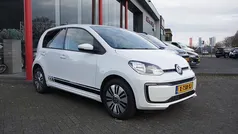 Wit Gebruikt 2022 VW e-up! Hatchback | € 16.250 (Eerlijke prijs)