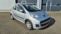 Grijs Gebruikt 2011 Peugeot 107 Hatchback | € 2.250 (Eerlijke prijs)