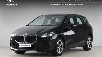 Occasion 2023 BMW 218 Active Tourer Comfort Edition MPV | € 29.900 (Goede deal)