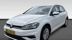 Wit Gebruikt 2018 VW Golf VII Trendline Hatchback | € 13.925 (Eerlijke prijs)
