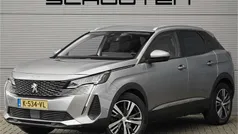 Grijs (metallic) Gebruikt 2021 Peugeot 3008 Premium SUV | € 18.900 (Eerlijke prijs)