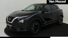 Zwart Gebruikt 2024 Nissan Juke N-Connecta SUV | € 23.880 (Eerlijke prijs)