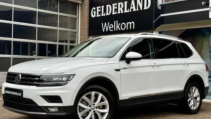 Wit Occasion 2018 VW Tiguan Allspace Highline SUV | € 24.800 (Goede deal)