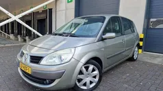 Grijs Gebruikt 2009 Renault Scénic III MPV | € 1.650 (Eerlijke prijs)